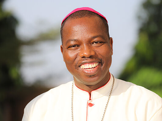 Stephen Dami Mamza, Bischof von Yola (Nigeria)