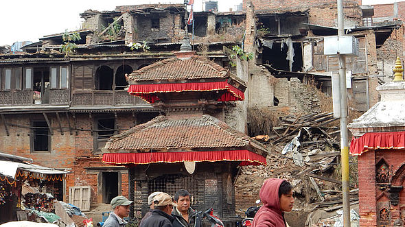 Diese Häuser wurden vom Erdbeben zerstört. 