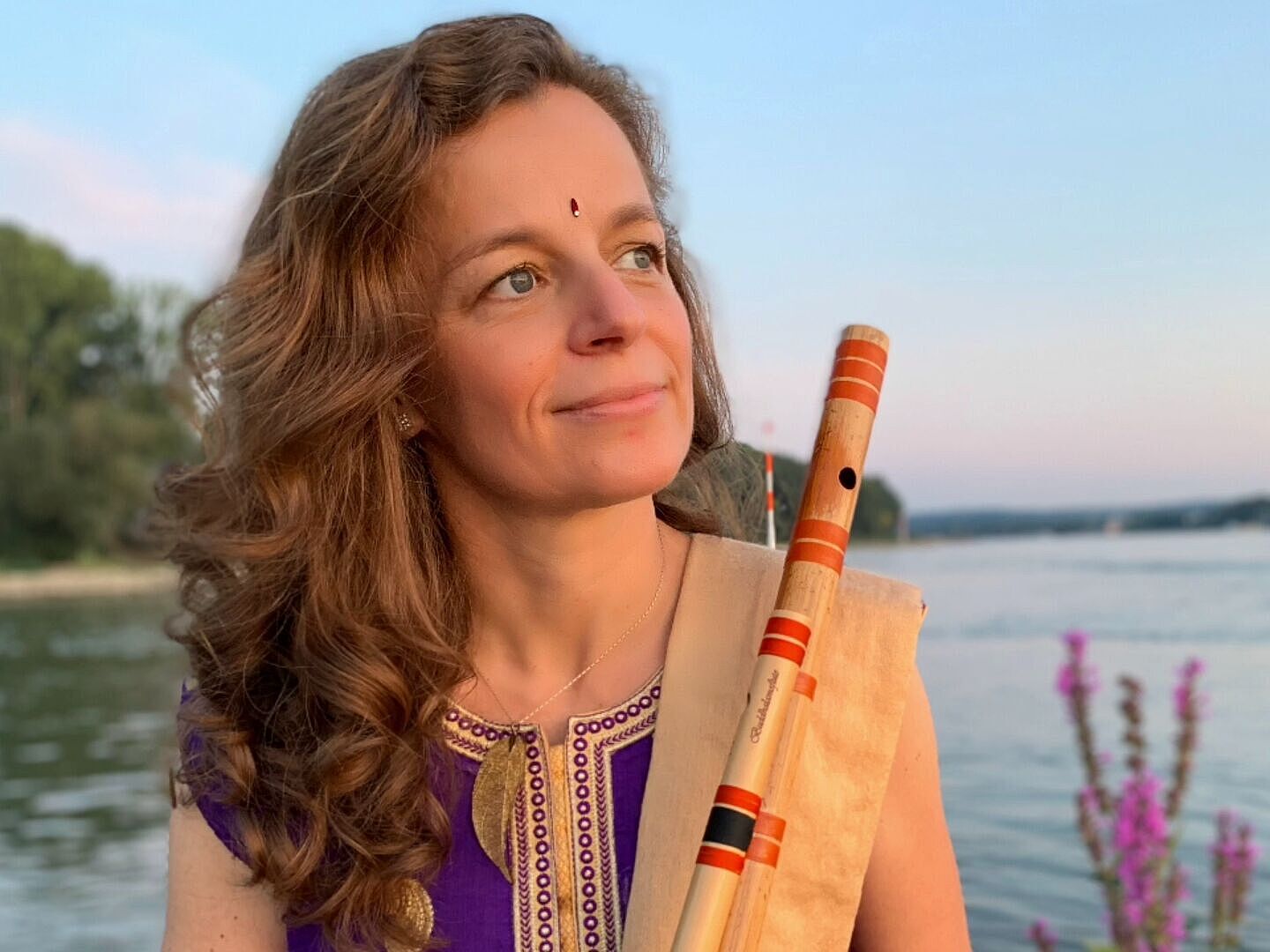 Stephanie Bosch, Bansuri-Flötistin und eine der führenden Vertreterinnen indischer Musik in Europa