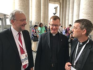missio und die Sternsinger im Austausch mit Pater Hans Zollner SJ