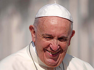 Papst Franziskus auf dem Petersplatz.